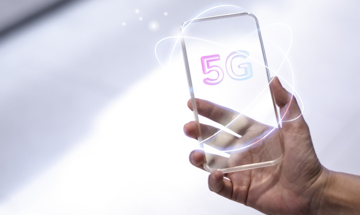 Samsung is the leader in 5G Android smartphone sales