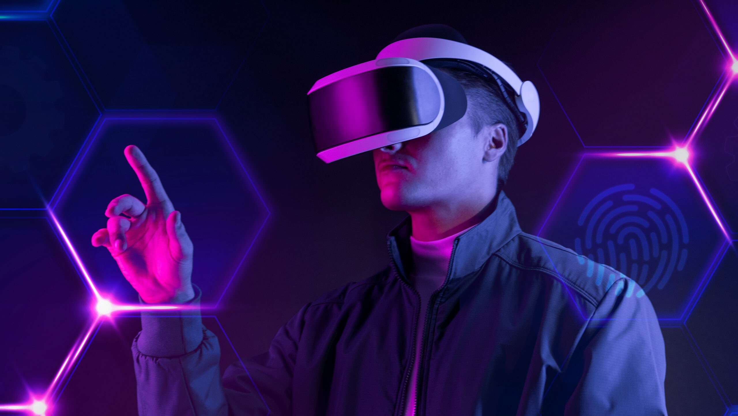 Samsung will also introduce the Galaxy S22 series in of Metaverse